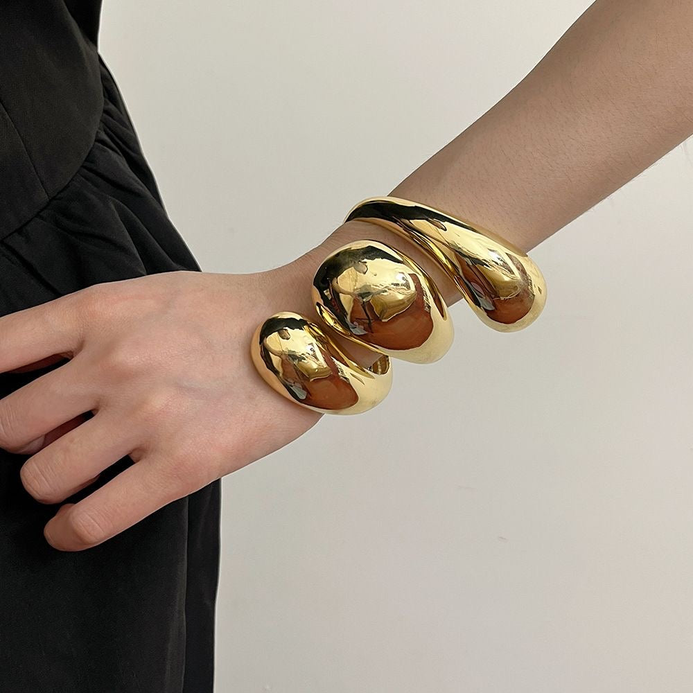Chunky bangles