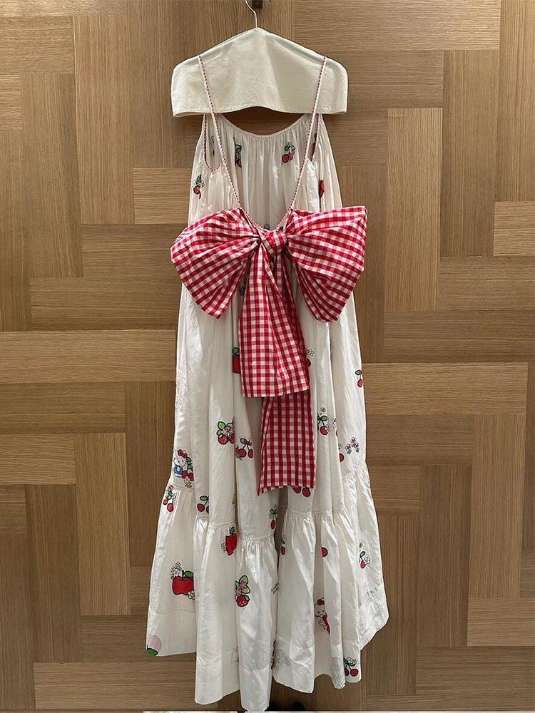 Dress with bow