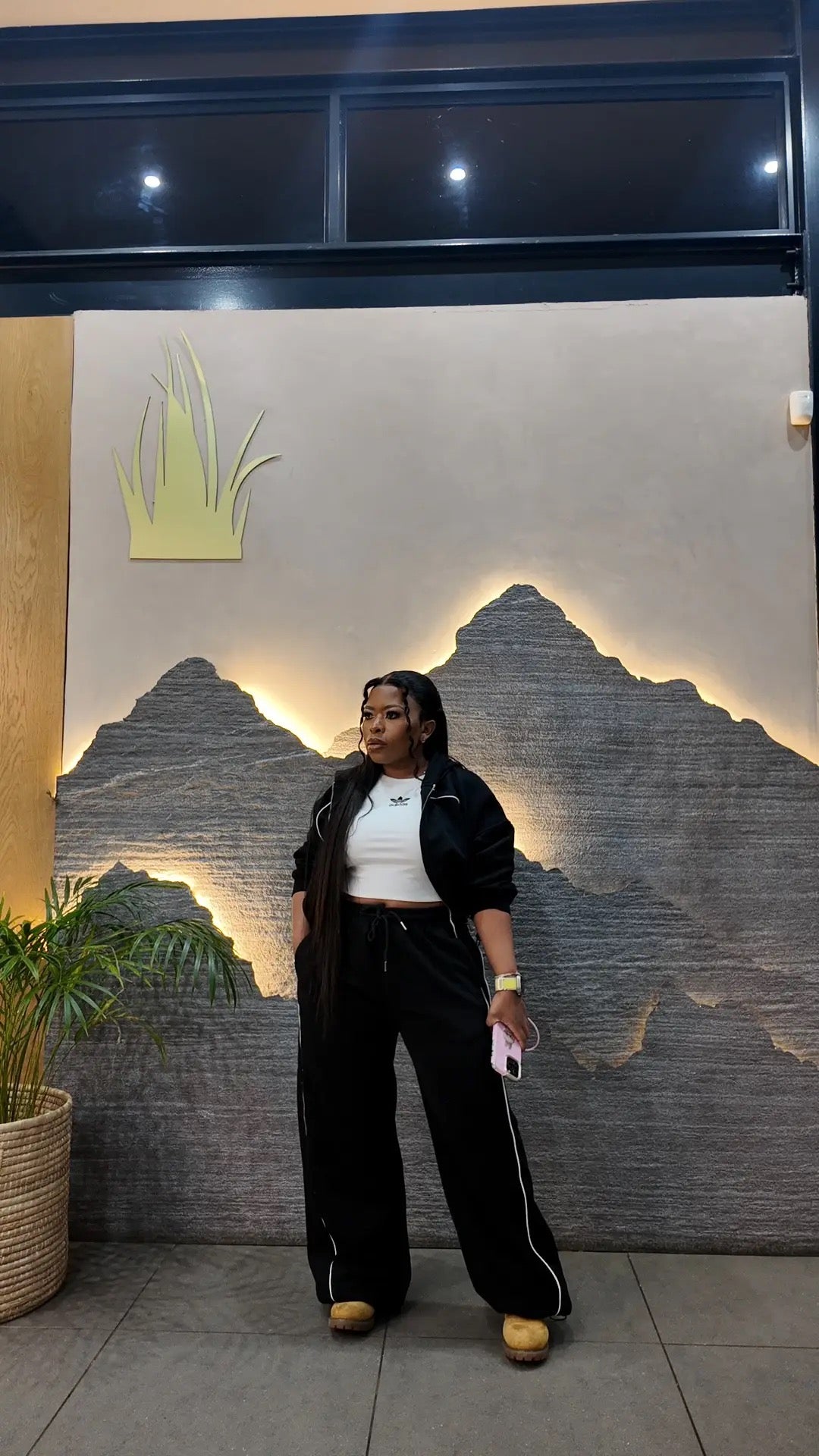 Black casual tracksuit